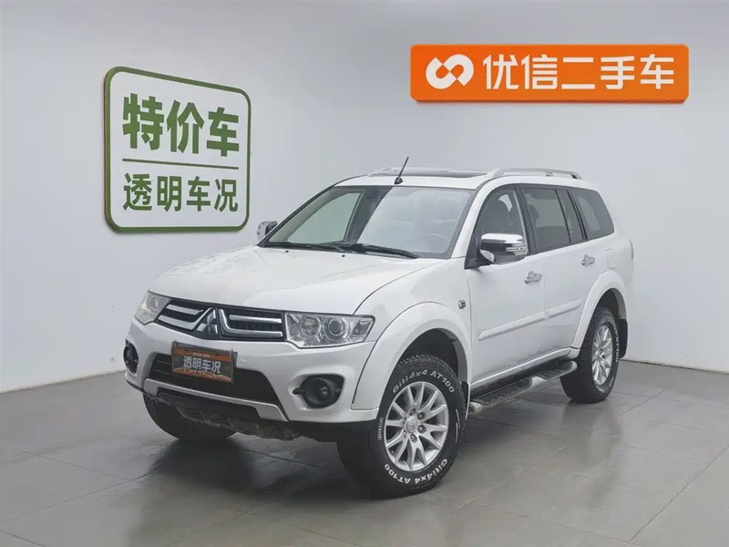 Mitsubishi Pajero Sport