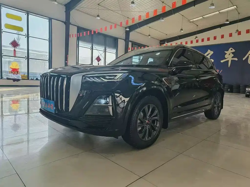 Hongqi HS5