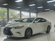 Lexus ES 2016