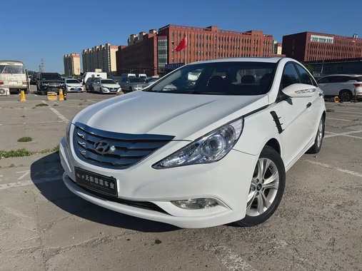Hyundai Sonata 2012