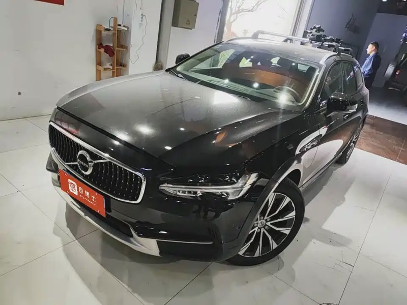 Volvo V90