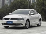 Volkswagen Sagitar 2015
