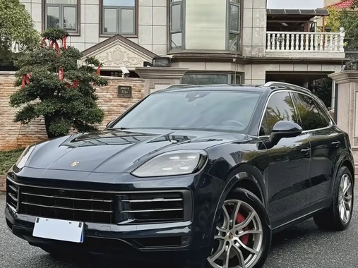 Porsche Cayenne 2023