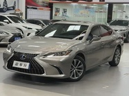 Lexus ES 2021