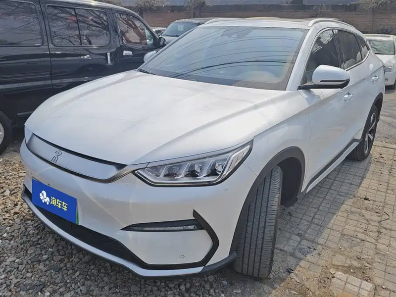 BYD PLUS