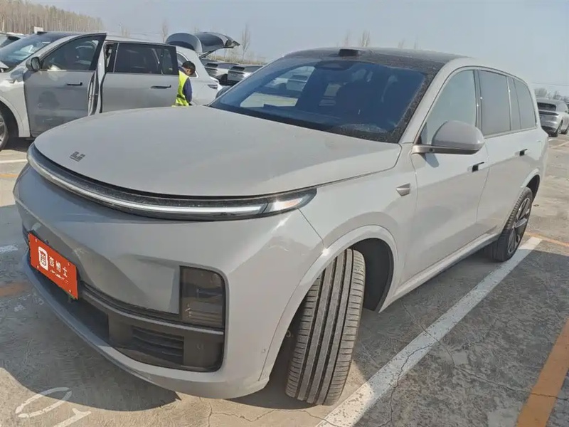 Li Auto L9