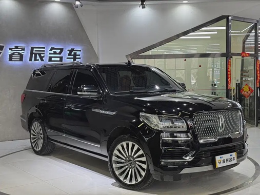 Lincoln Navigator 2021