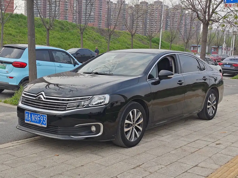 Citroen C6