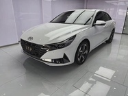 Hyundai Elantra 2022