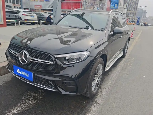 Mercedes-Benz GLC-Class 2025