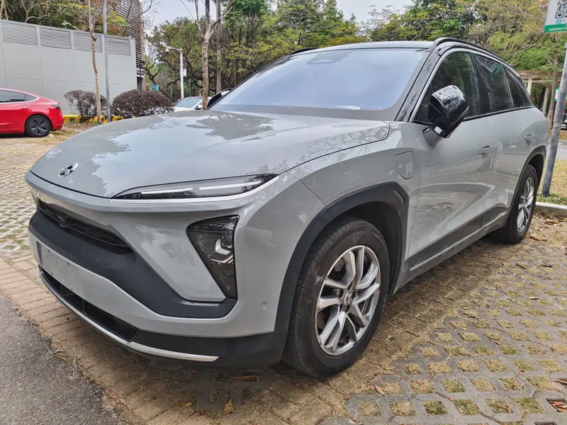 NIO ES6