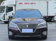 Toyota Crown 2014