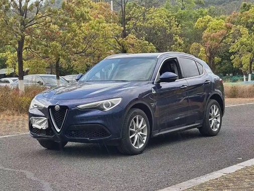 Alfa Romeo Stelvio 2018