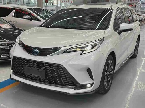 Toyota Granvia 2023
