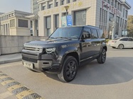 Land Rover Defender 2024