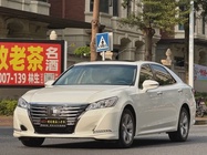 Toyota Crown 2017