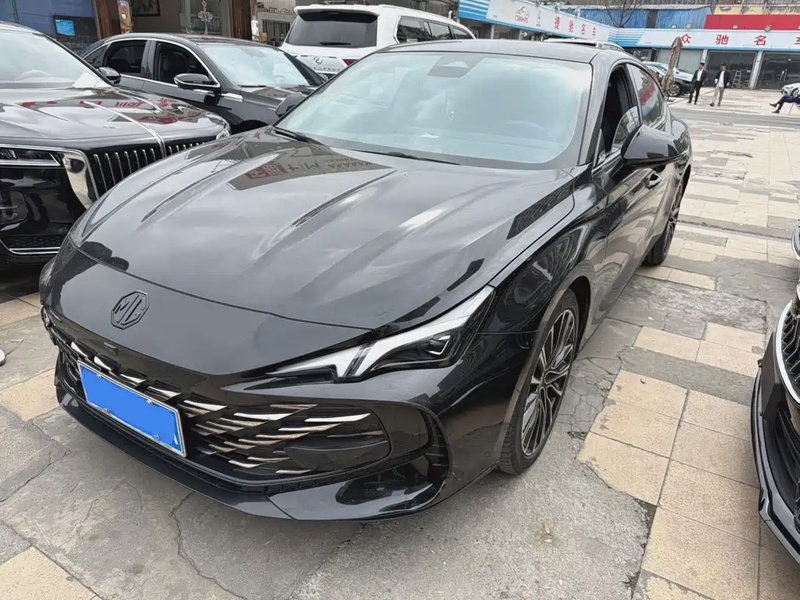 MG MG7