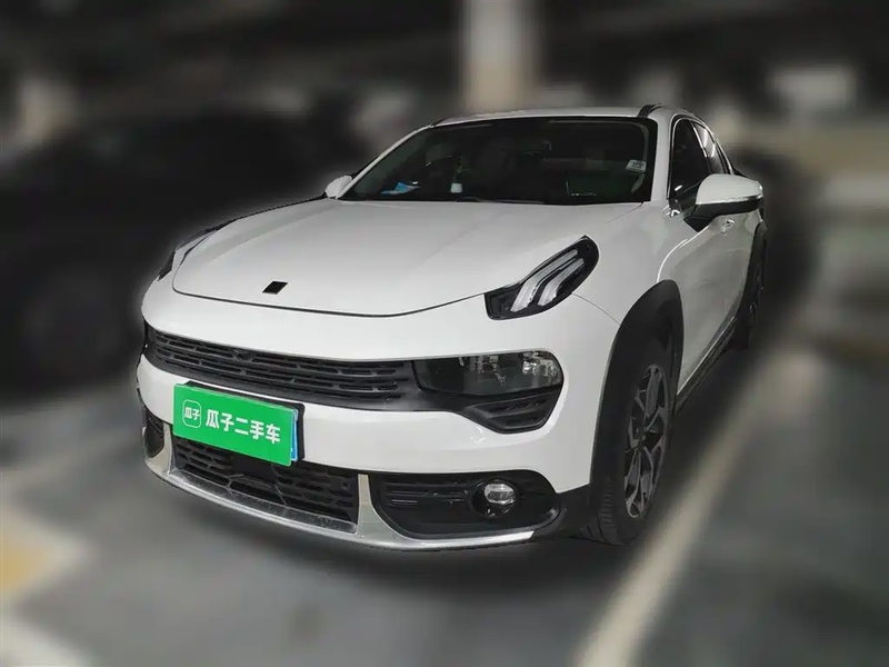 Lynk & Co 02