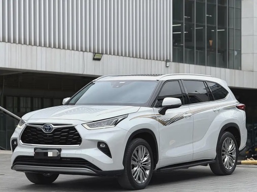 Toyota Highlander 2024