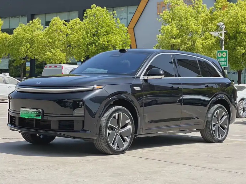 Li Auto L7