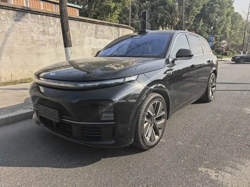 Li Auto L7