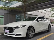 Mazda 3 2022