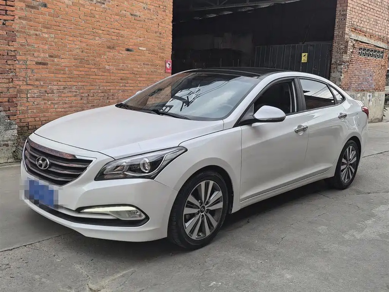 Hyundai Mistra