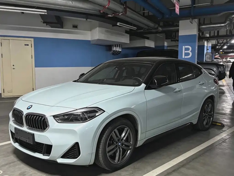 BMW X2