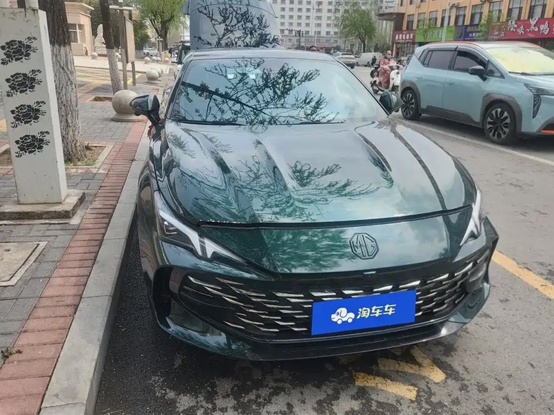 MG MG7