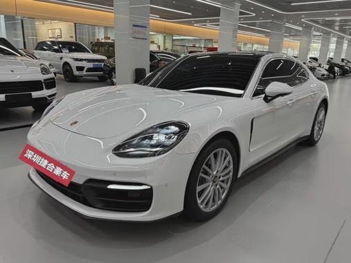 Porsche Panamera 2021