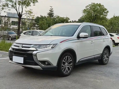 Mitsubishi Outlander 2018