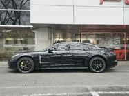 Porsche Panamera 2023