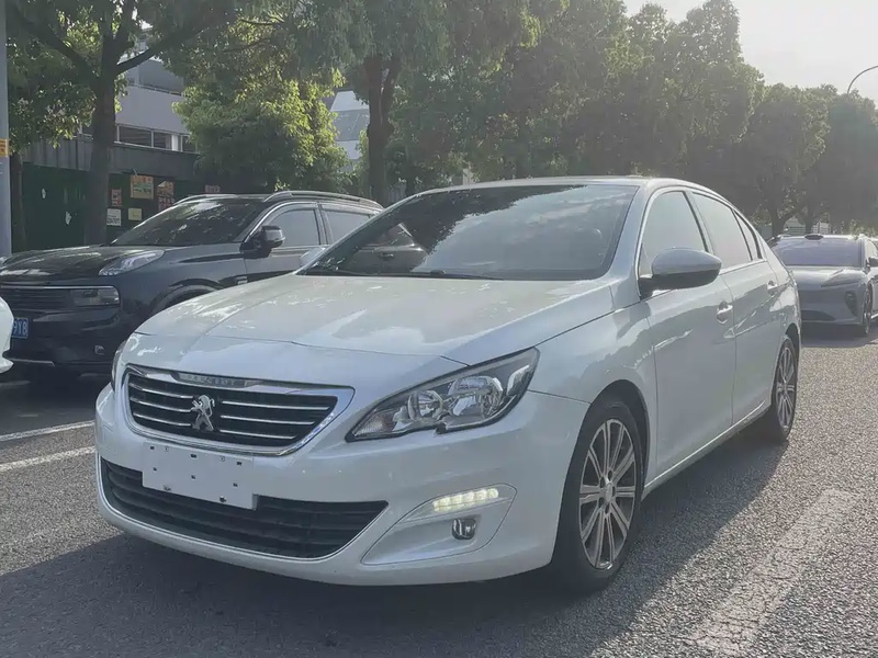 Peugeot 408