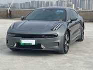 Zeekr 001 2023