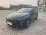 Hongqi E-QM5 2023