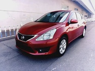 Nissan Tiida 2015