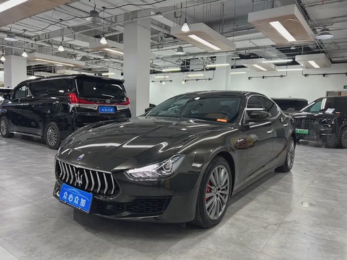 Maserati Ghibli 2021