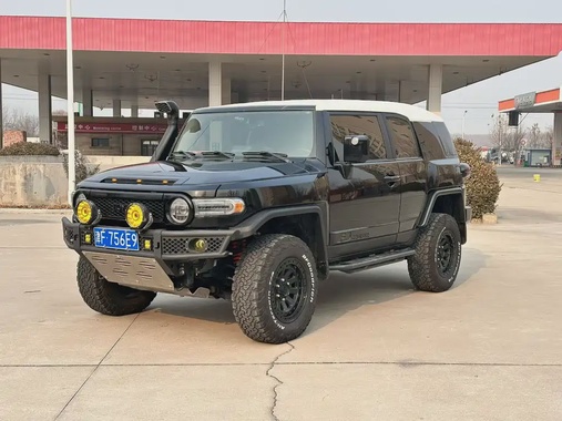 Toyota FJ Cruiser 2015
