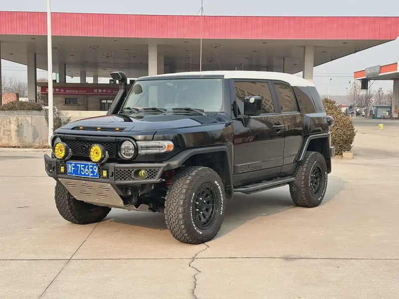 Toyota FJ Cruiser