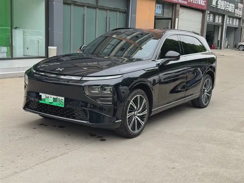 XPeng G9