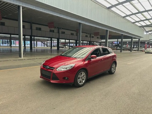 Ford Focus 2014