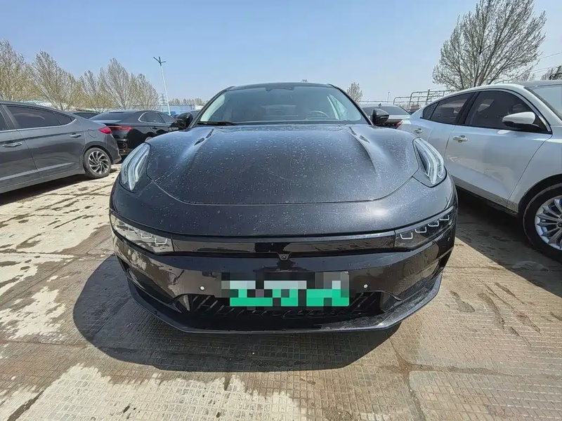 Zeekr 001