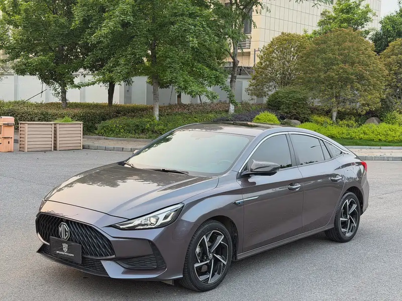MG MG5