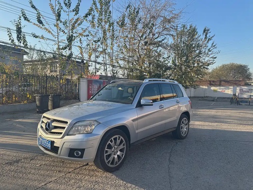 Mercedes-Benz GLK-Class 2011