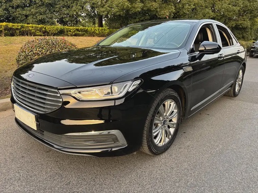 Ford Taurus 2020