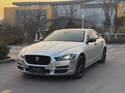 Jaguar XE 2018
