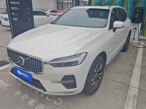 Volvo XC60 2022