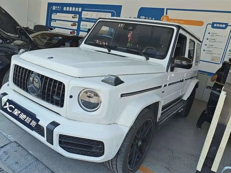 Mercedes-Benz G-Class