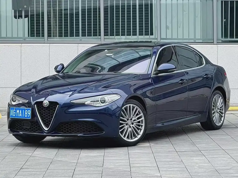 Alfa Romeo Giulia