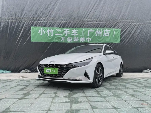 Hyundai Elantra 2023